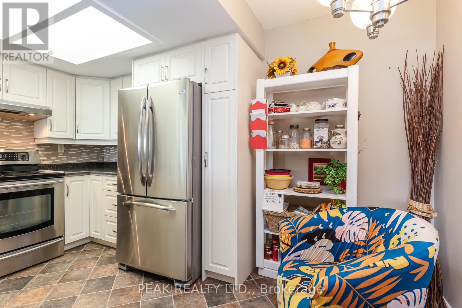 #1603 6 WILLOW STREET - Image 16