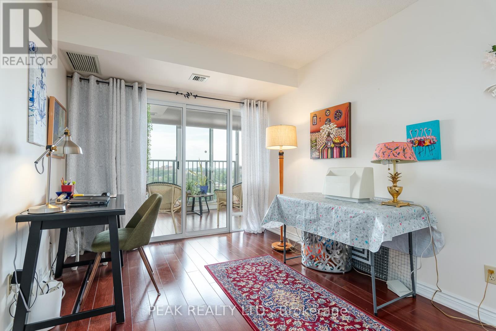 #1603 6 WILLOW STREET - Image 31