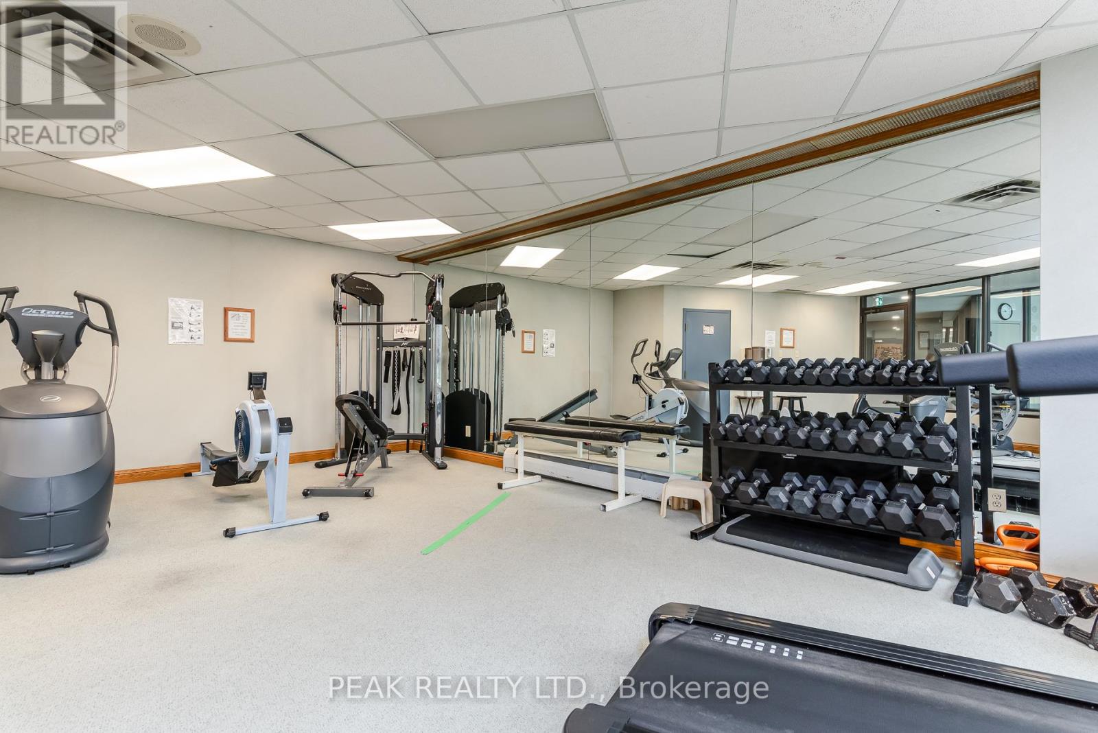 #1603 6 WILLOW STREET - Image 42