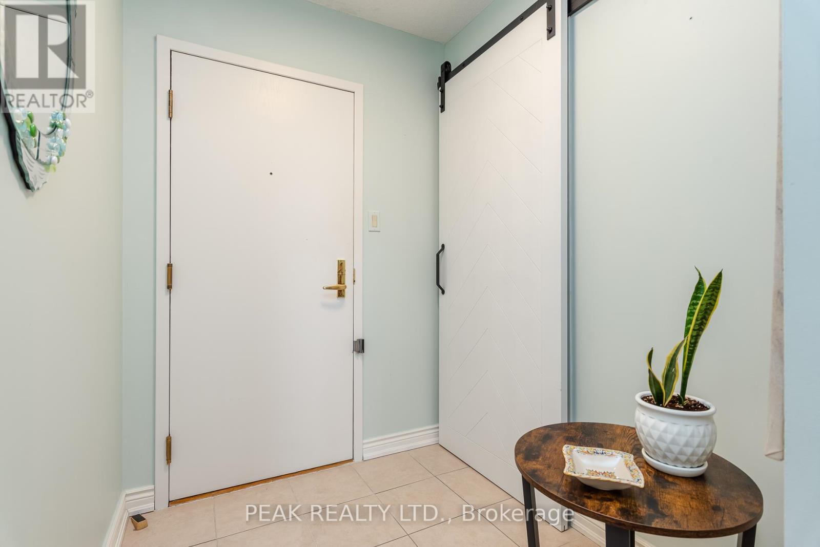 #1603 6 WILLOW STREET - Image 7