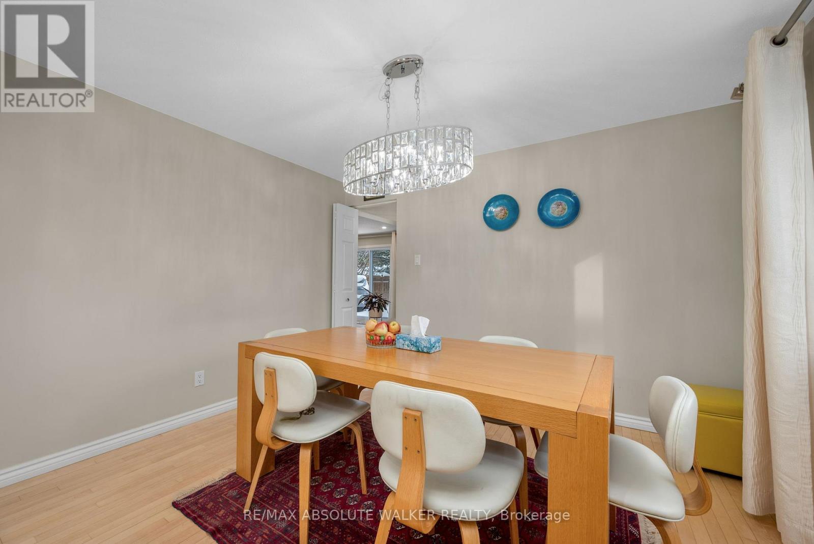 1849 MONTEREAU AVENUE - 11