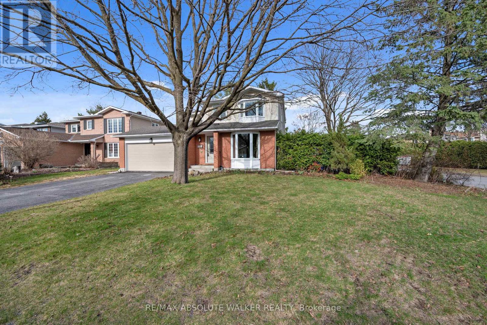 1849 MONTEREAU AVENUE - 7
