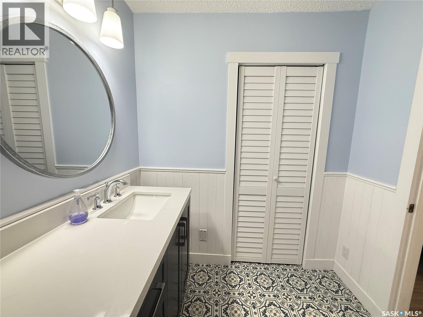 615 Windsor STREET - 12