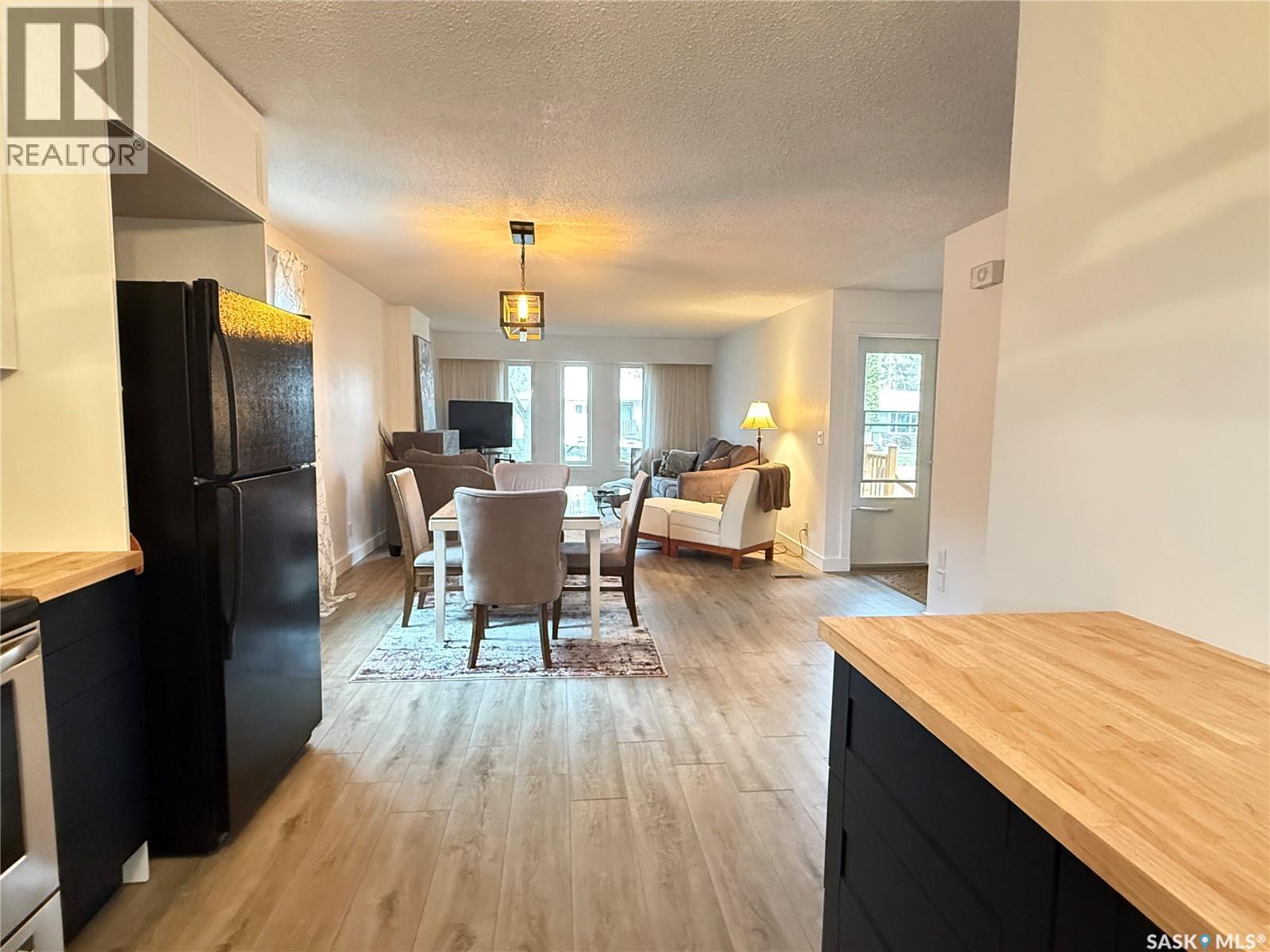 615 Windsor STREET - 5