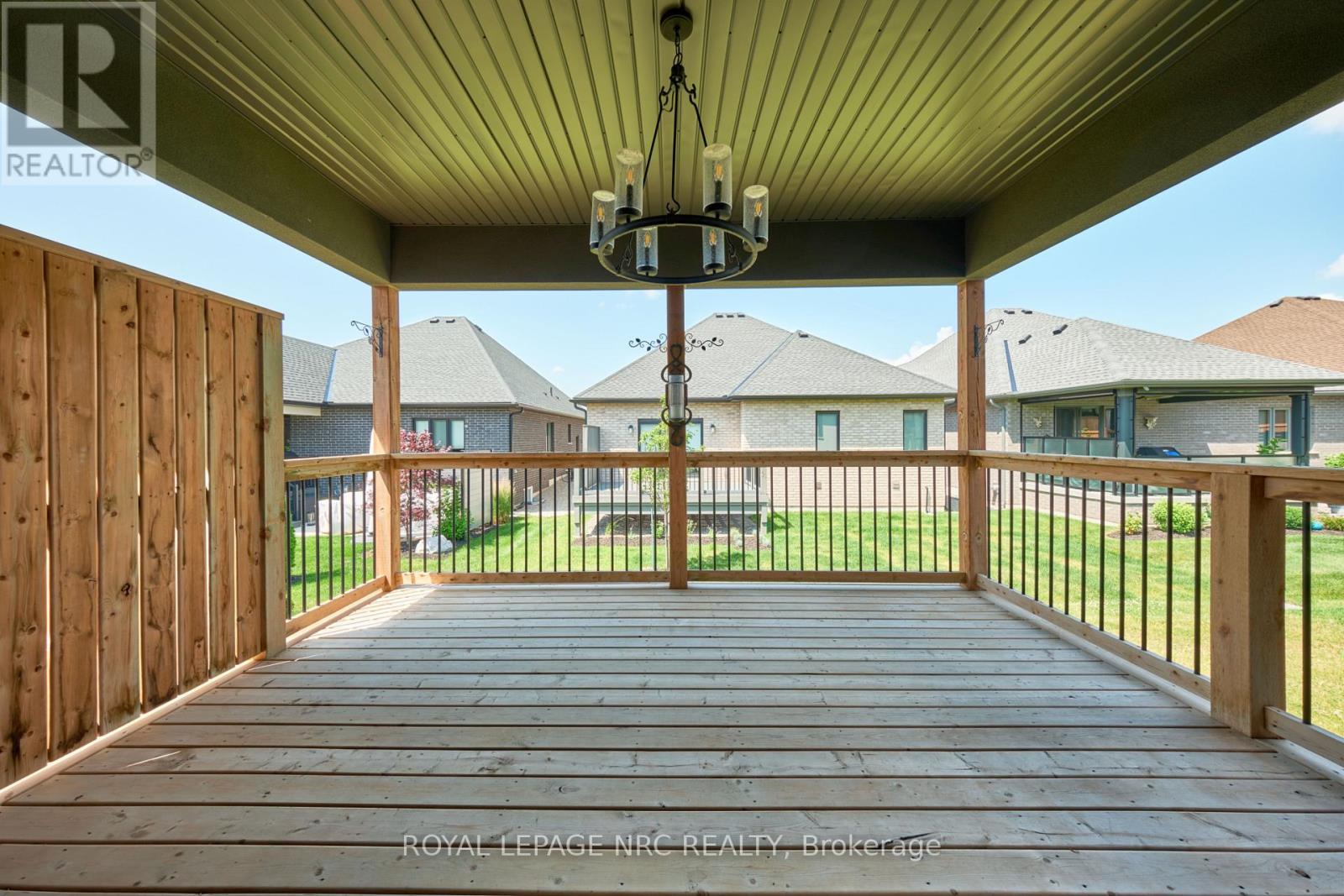 53 CARRICK TRAIL - 23