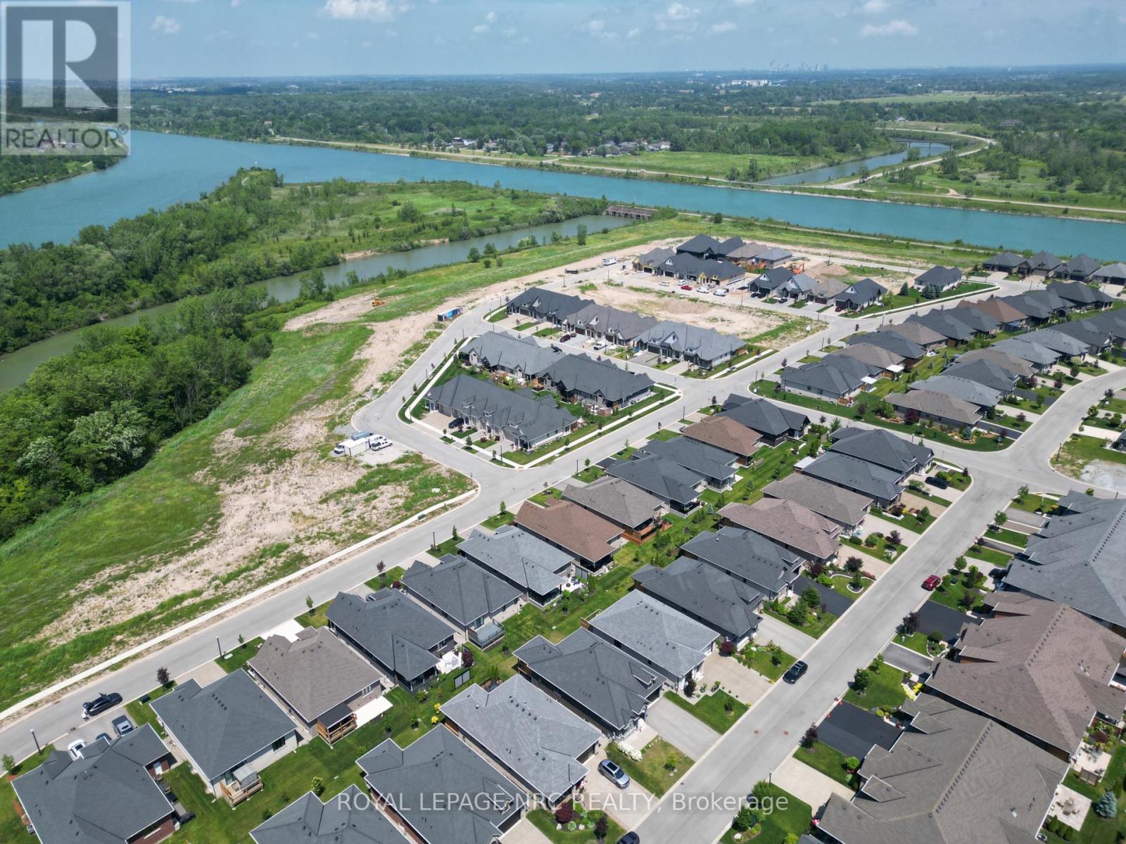 53 CARRICK TRAIL - 4