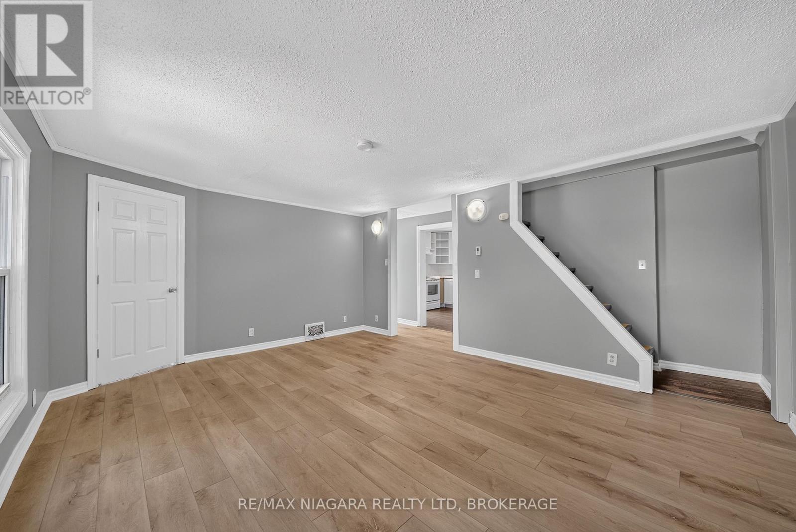 4454 HURON STREET - 9