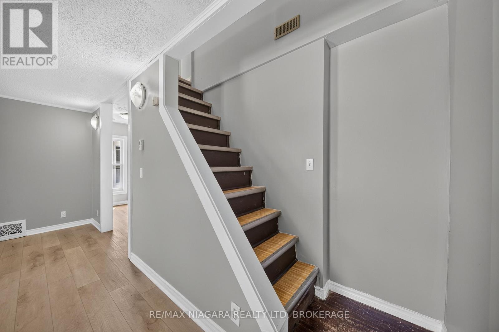 4454 HURON STREET - 18
