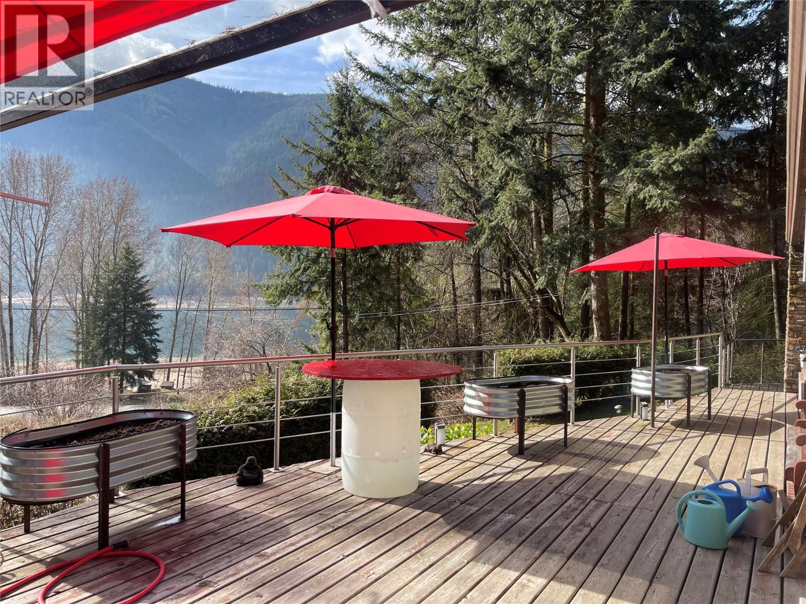 5375 Allendale Crescent - 1
