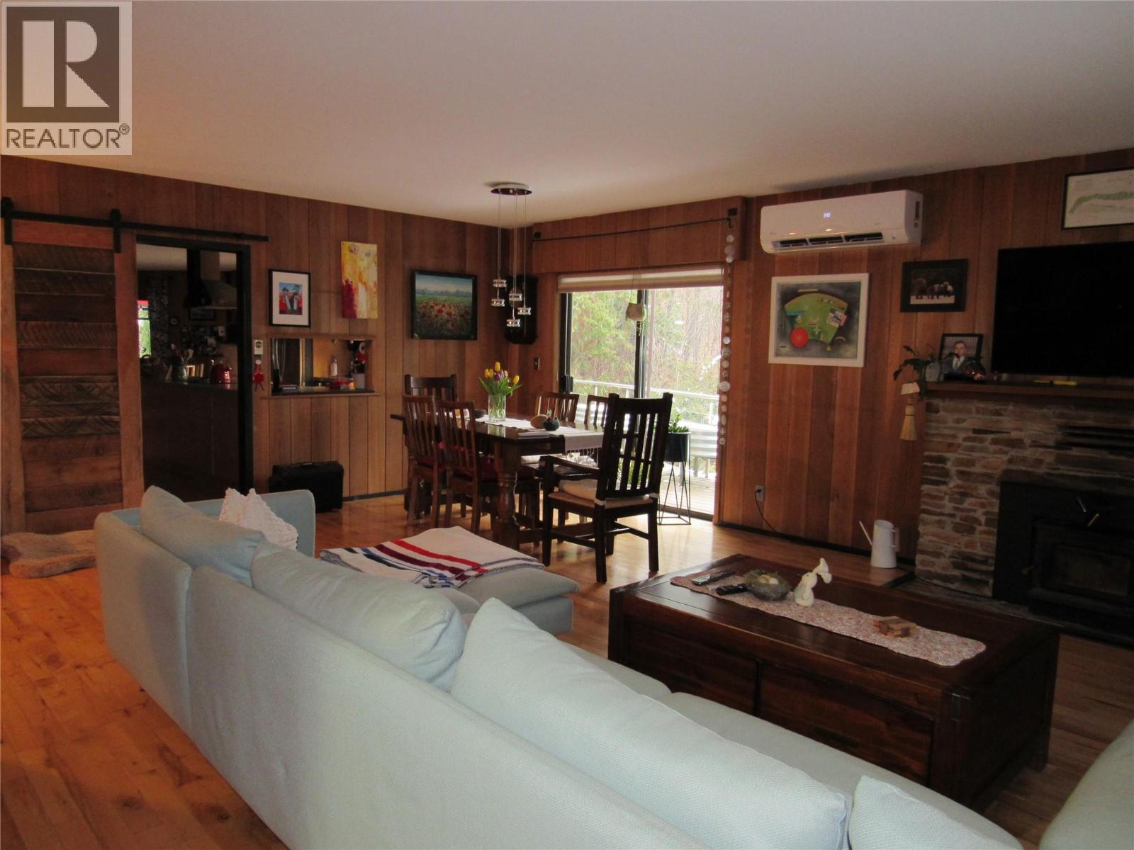5375 Allendale Crescent - 3
