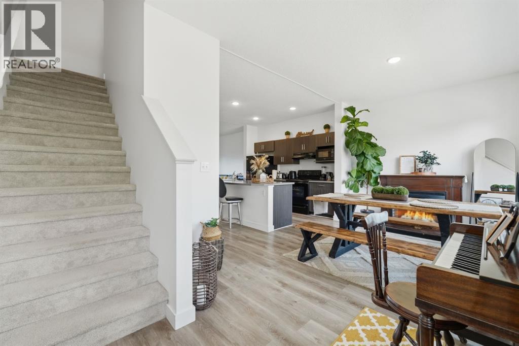 186 Silverado Boulevard SW - 20