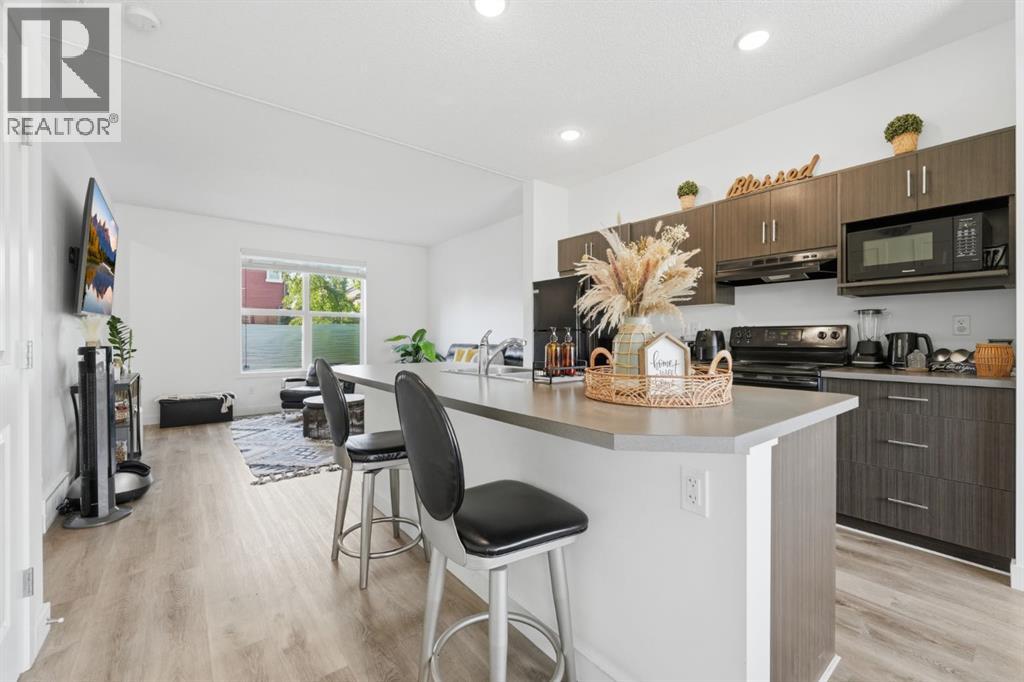 186 Silverado Boulevard SW - 11
