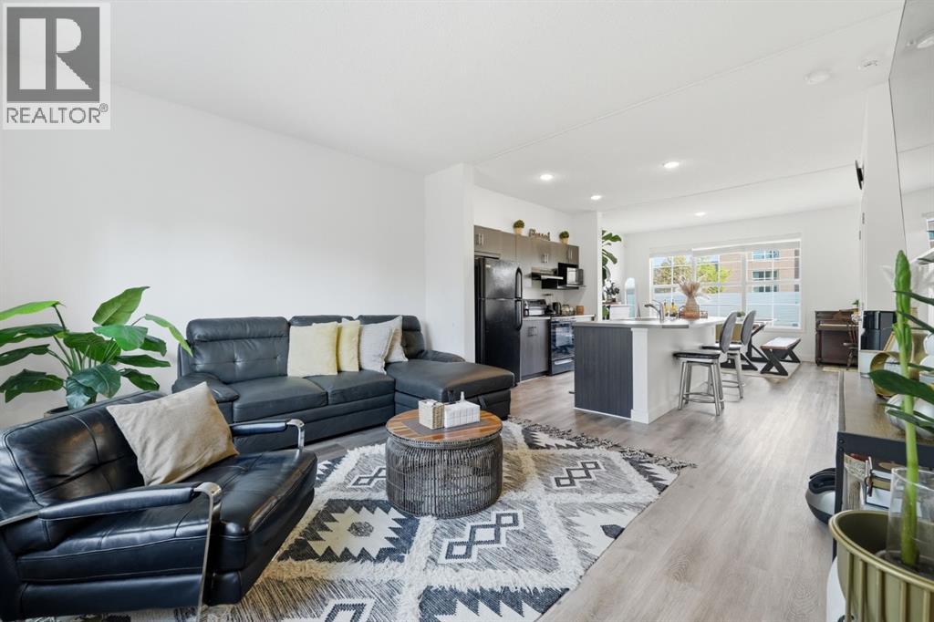 186 Silverado Boulevard SW - 15