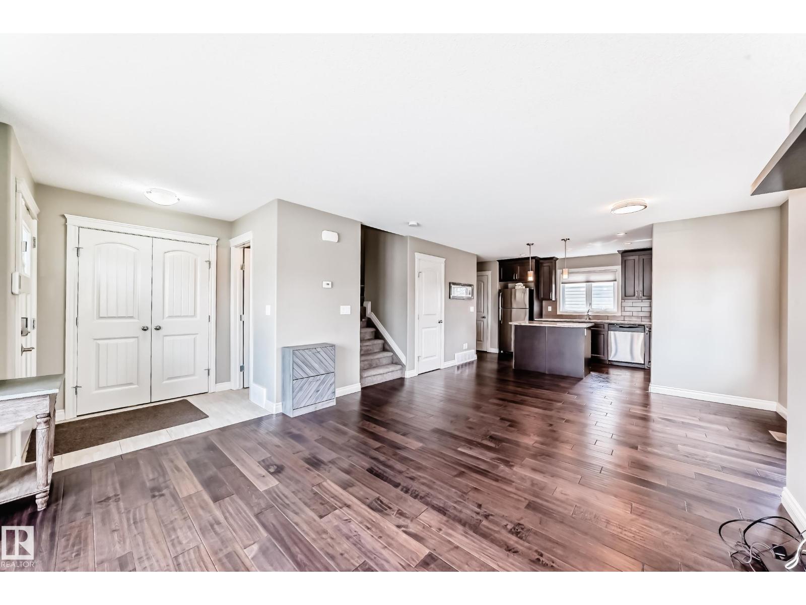 10519 114 AV NW - 19