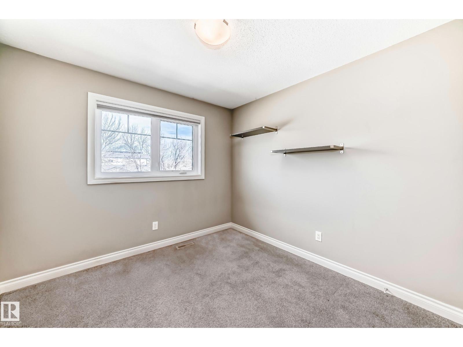 10519 114 AV NW - 31