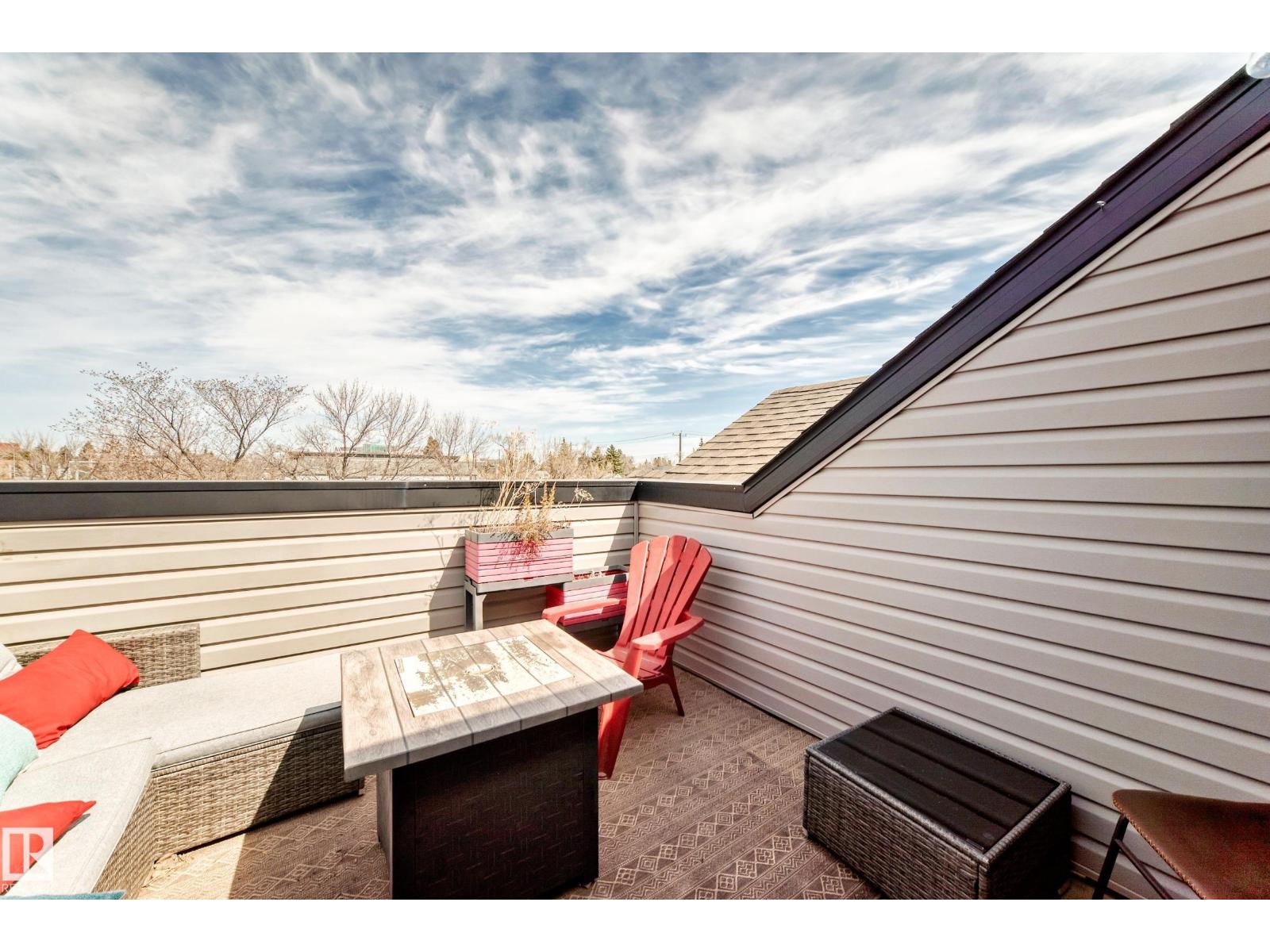 10519 114 AV NW - 43
