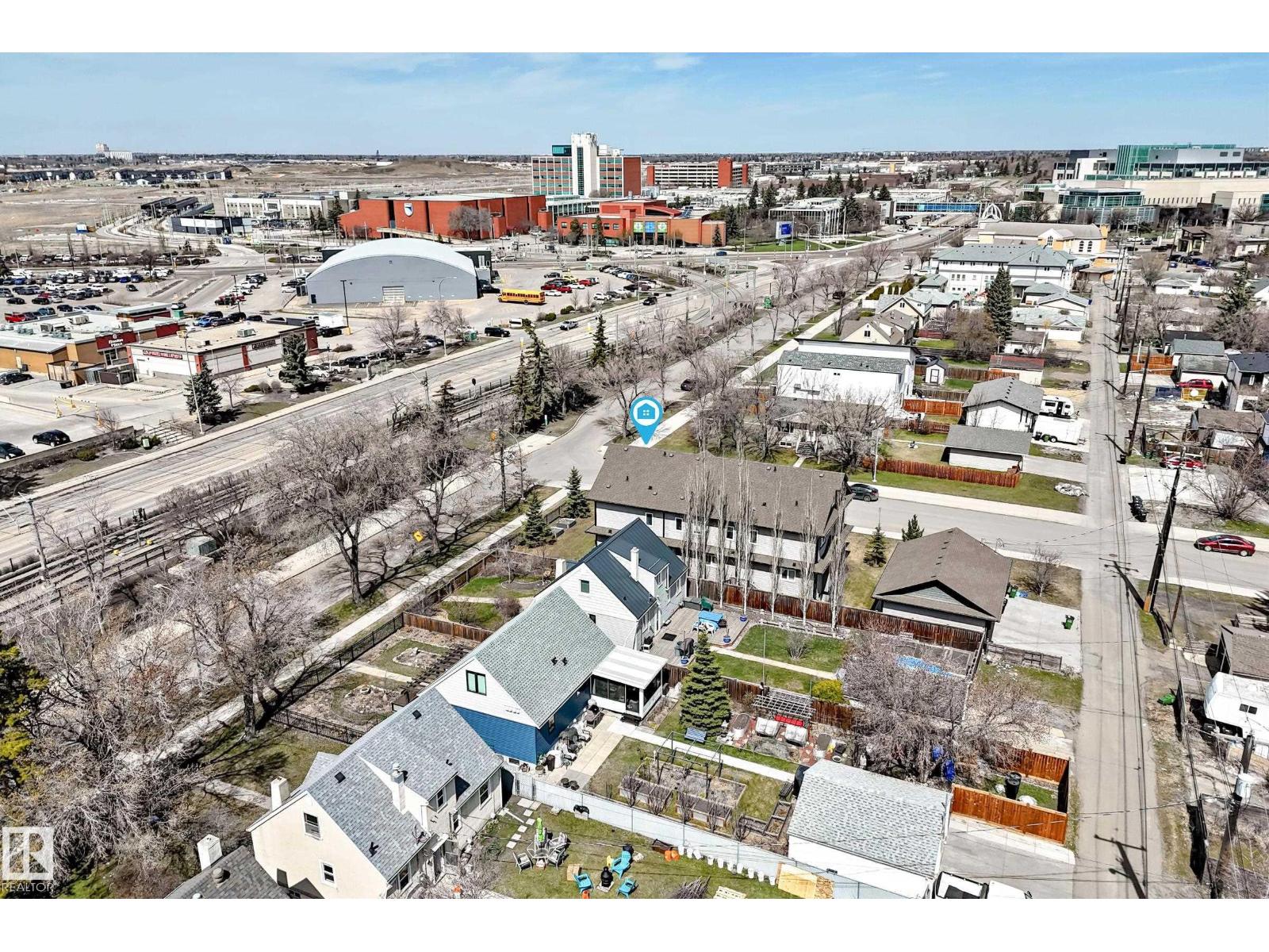 10519 114 AV NW - 52