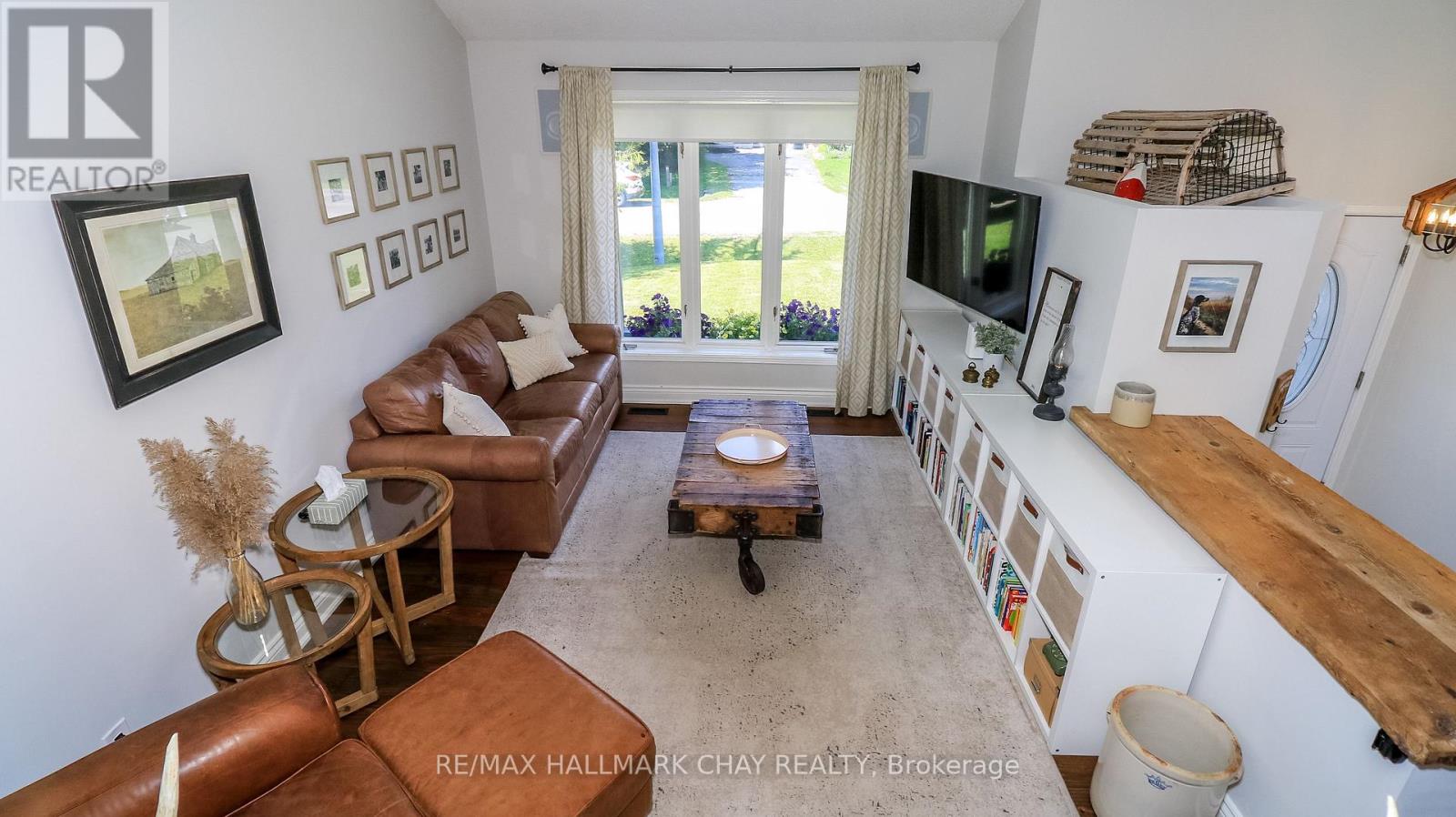 2281 SCYTHES STREET - 11