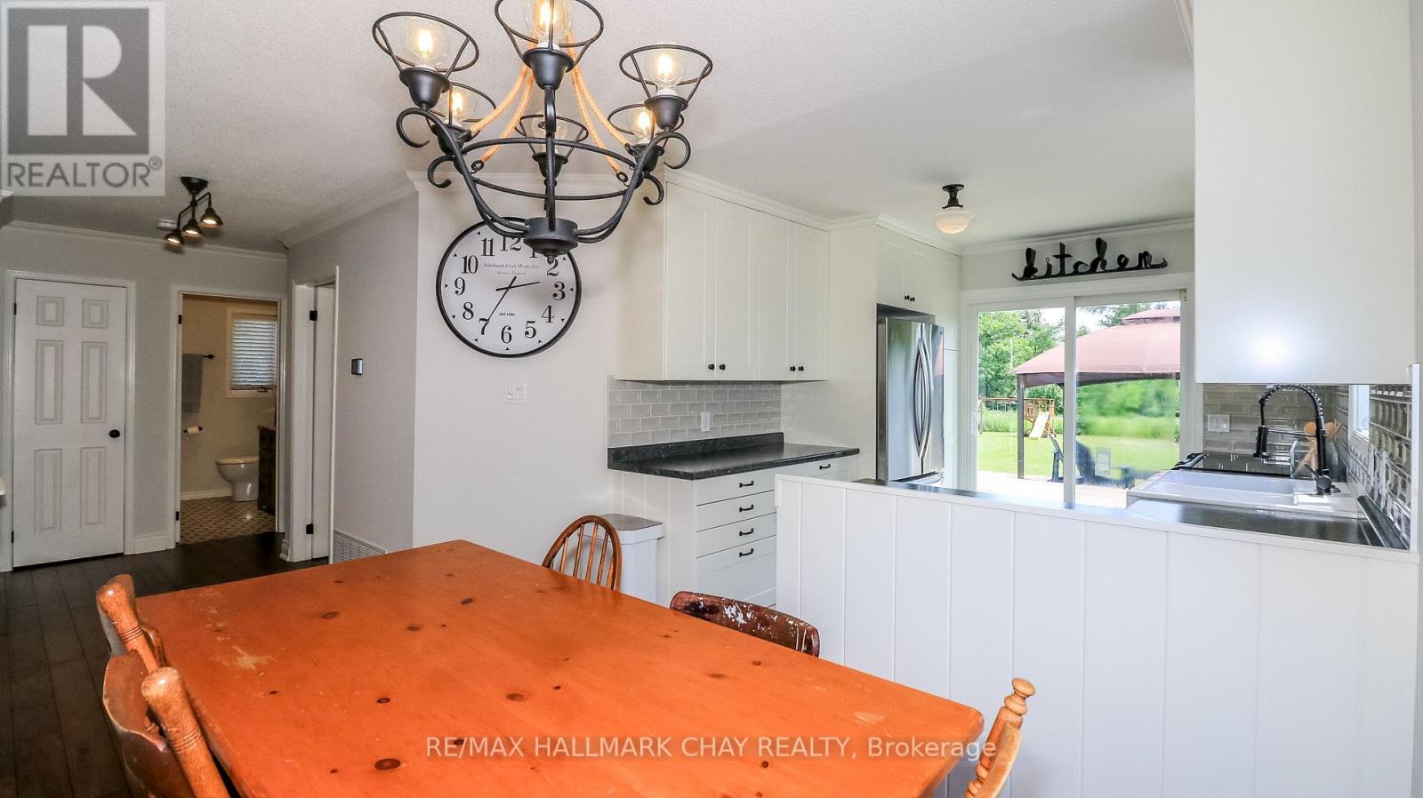 2281 SCYTHES STREET - 16