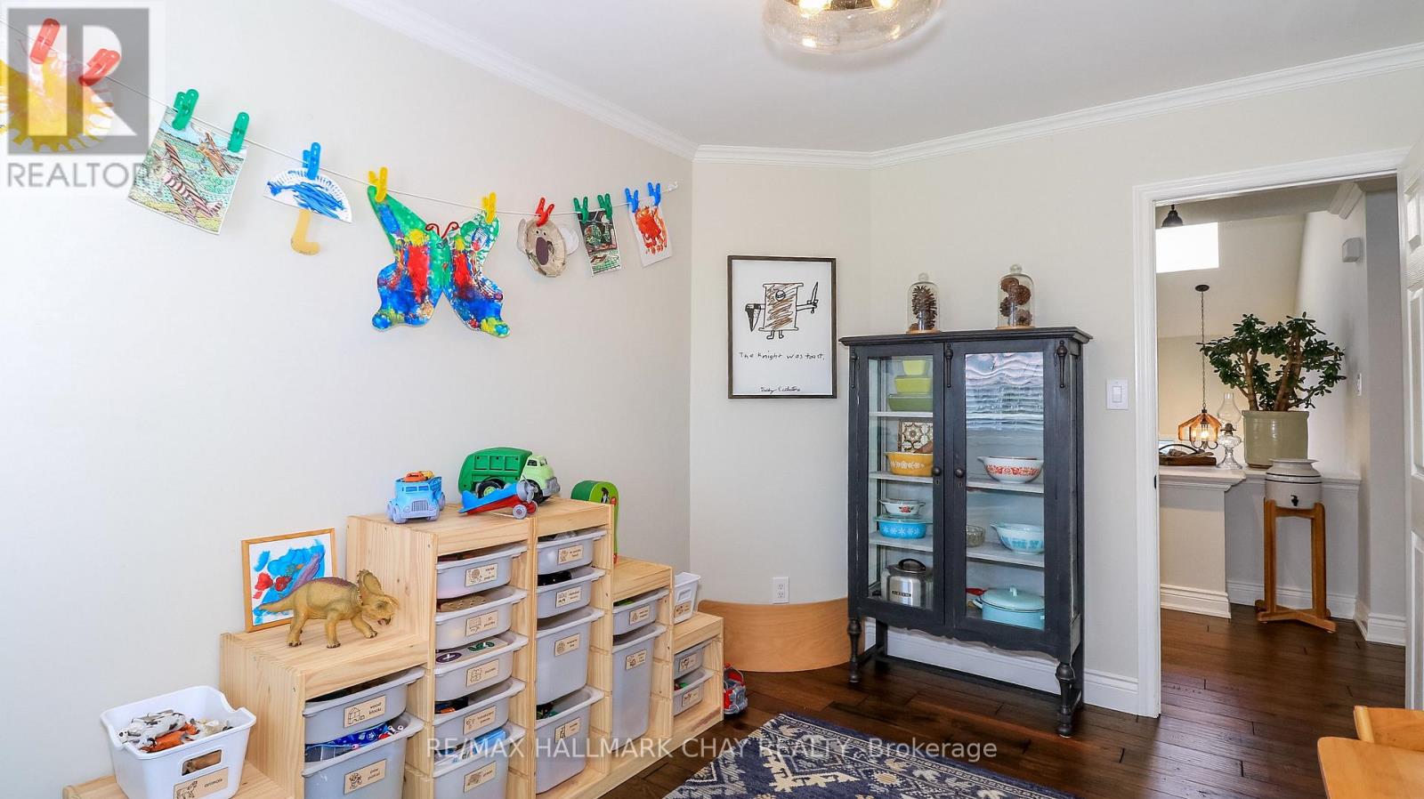 2281 SCYTHES STREET - 23