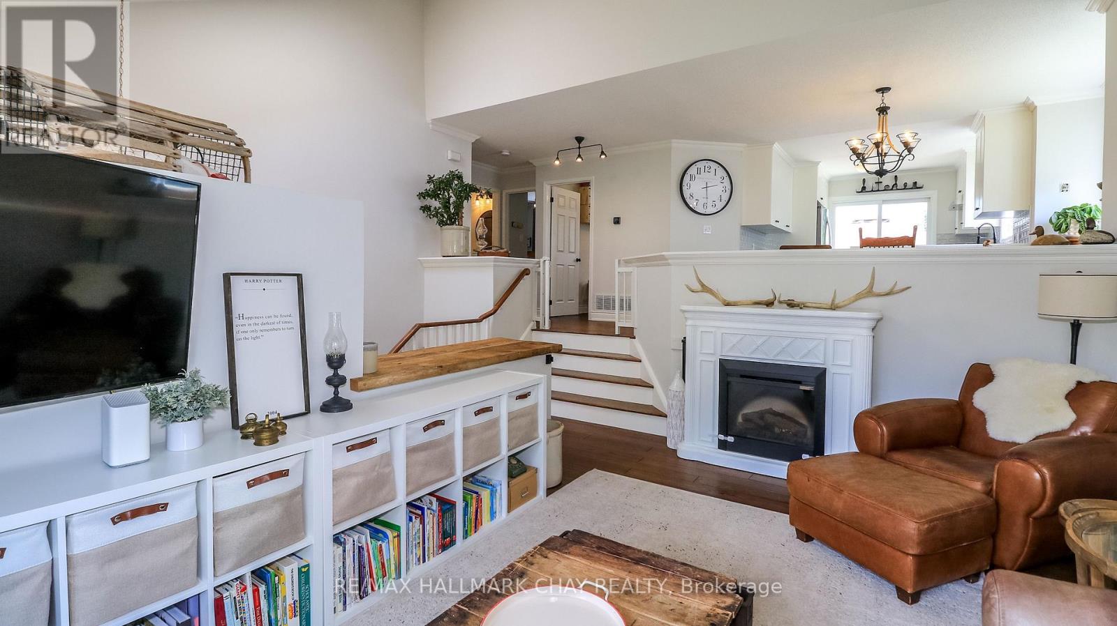 2281 SCYTHES STREET - 8