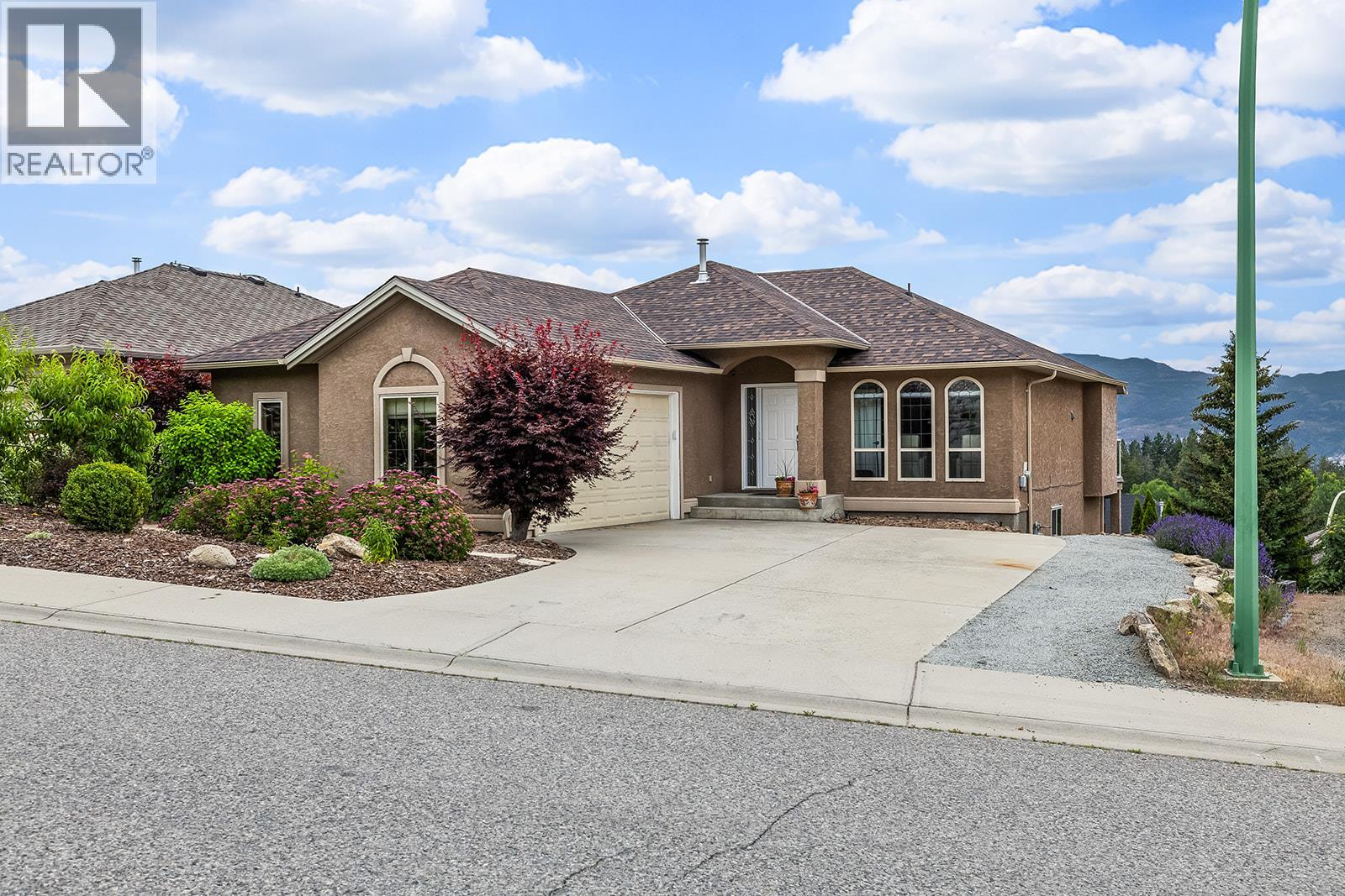 3069 Bridlehill Drive - 39