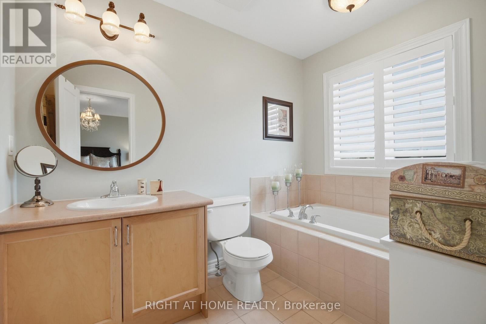 406 CHANDLER CRESCENT - 19
