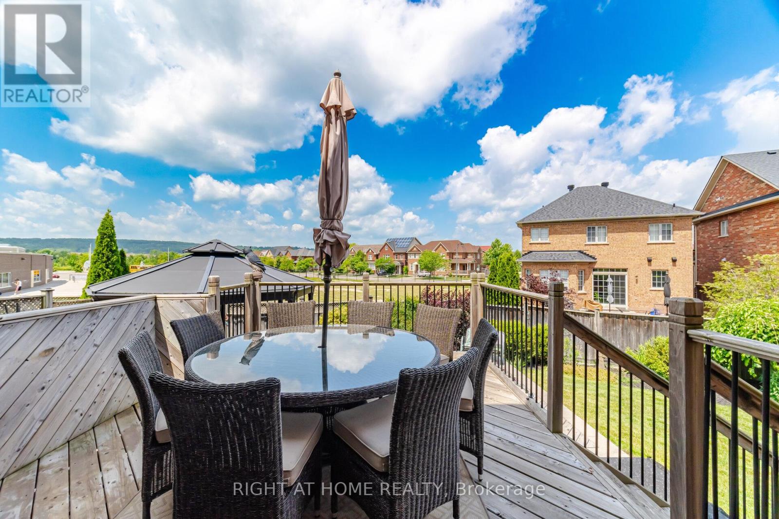 406 CHANDLER CRESCENT - 36
