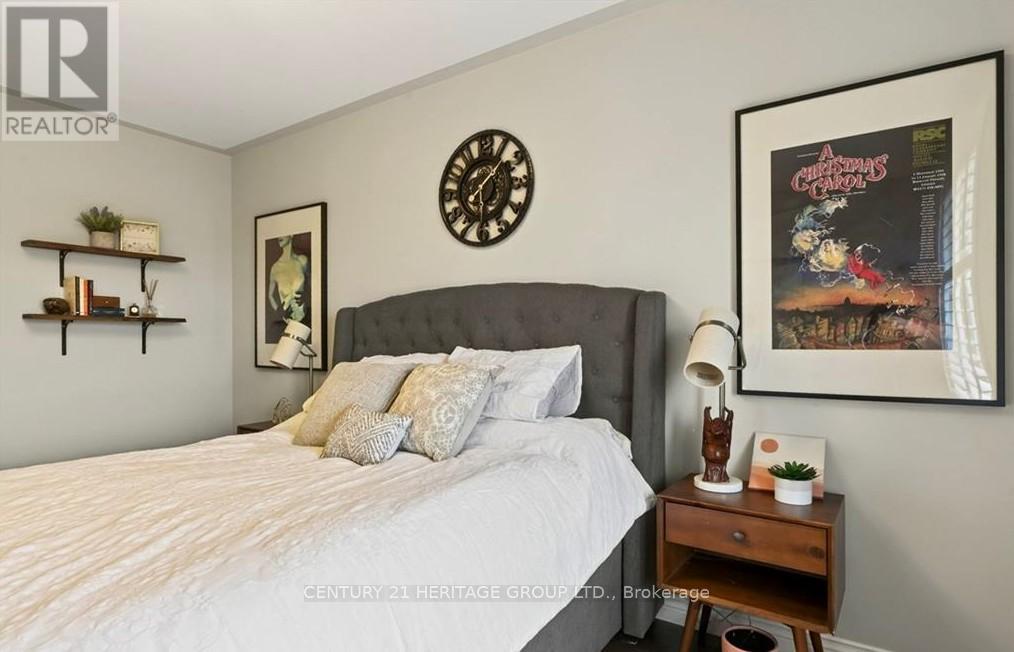 67 MACNEIL COURT - Image 21