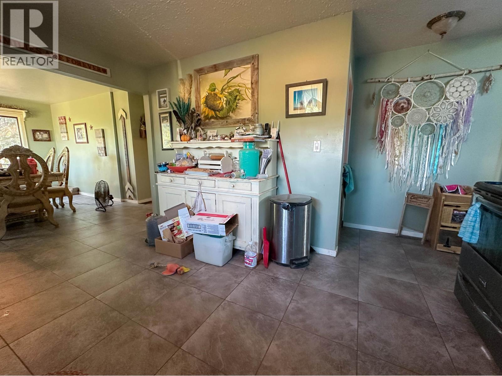 3788 URQUHART ROAD - 16