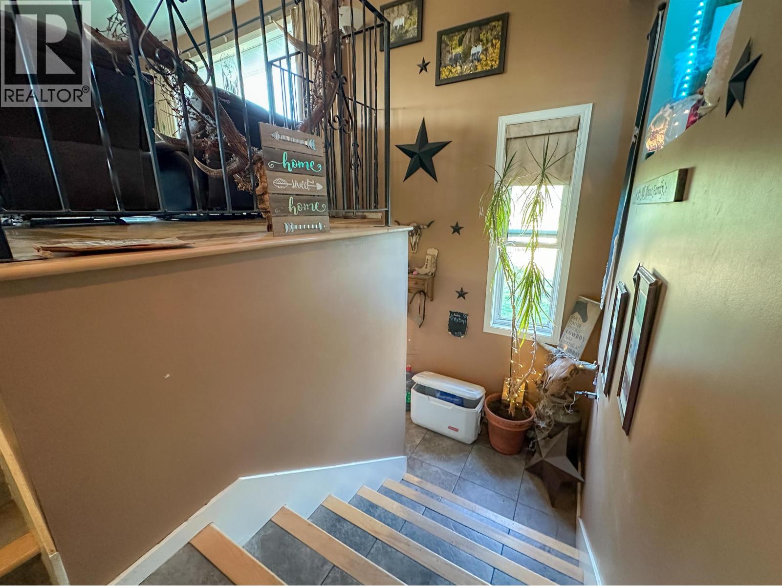 3788 URQUHART ROAD - 15