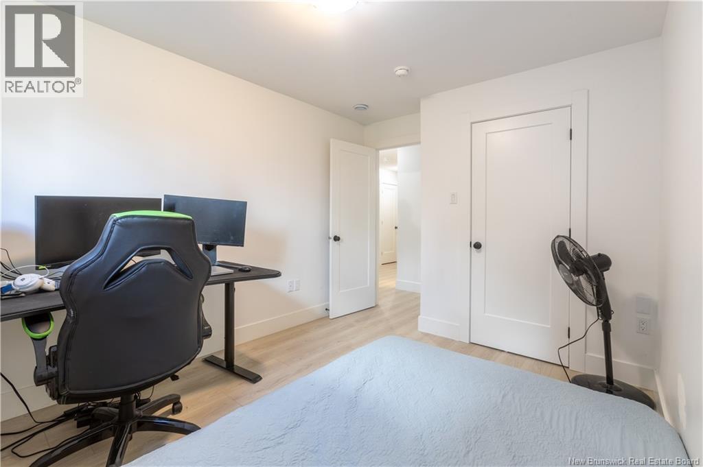 30 Beau Domaine Court - 25