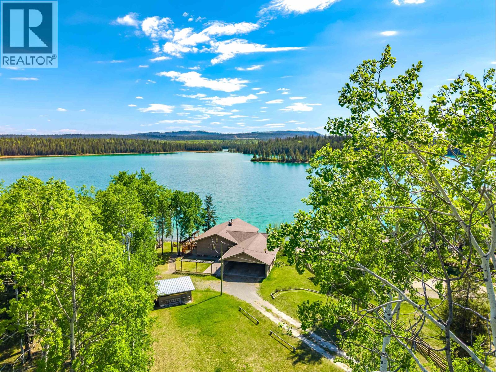 6410 FOX CRESCENT - 1