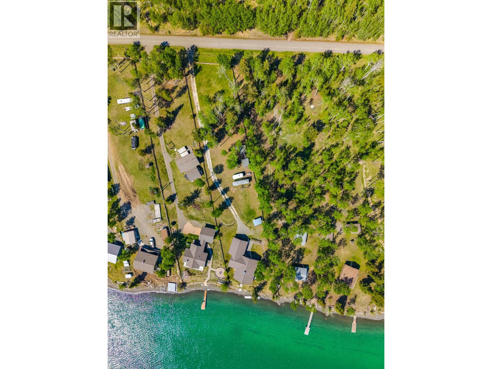 6410 FOX CRESCENT - 23