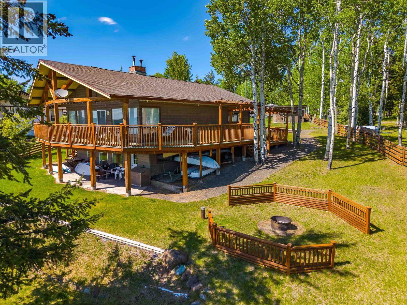 6410 FOX CRESCENT - 25
