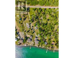 6410 Fox Crescent, Green Lake, BC V0K2K0 Photo 23