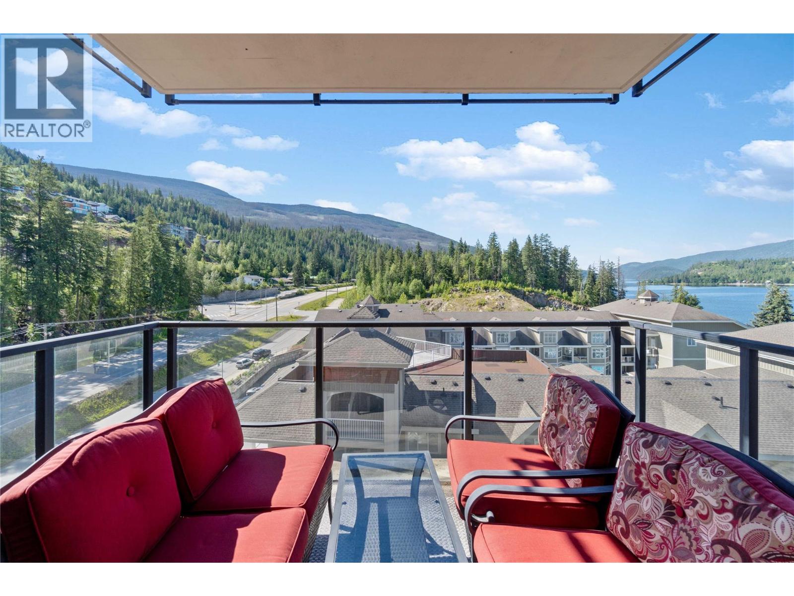 #703 326 Mara Lake Lane - 63