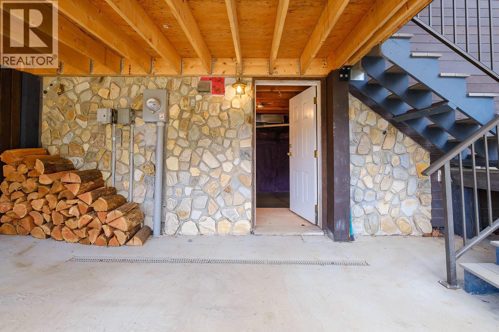 1285 Black Bear Drive - 55