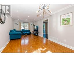 26 Amazon Court, Brampton, ON L6R1C7 Photo 13