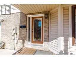 26 Amazon Court, Brampton, ON L6R1C7 Photo 10