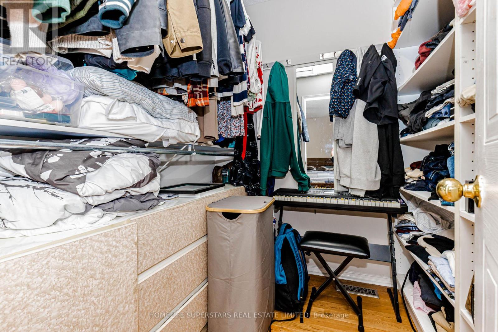 26 AMAZON COURT - 29