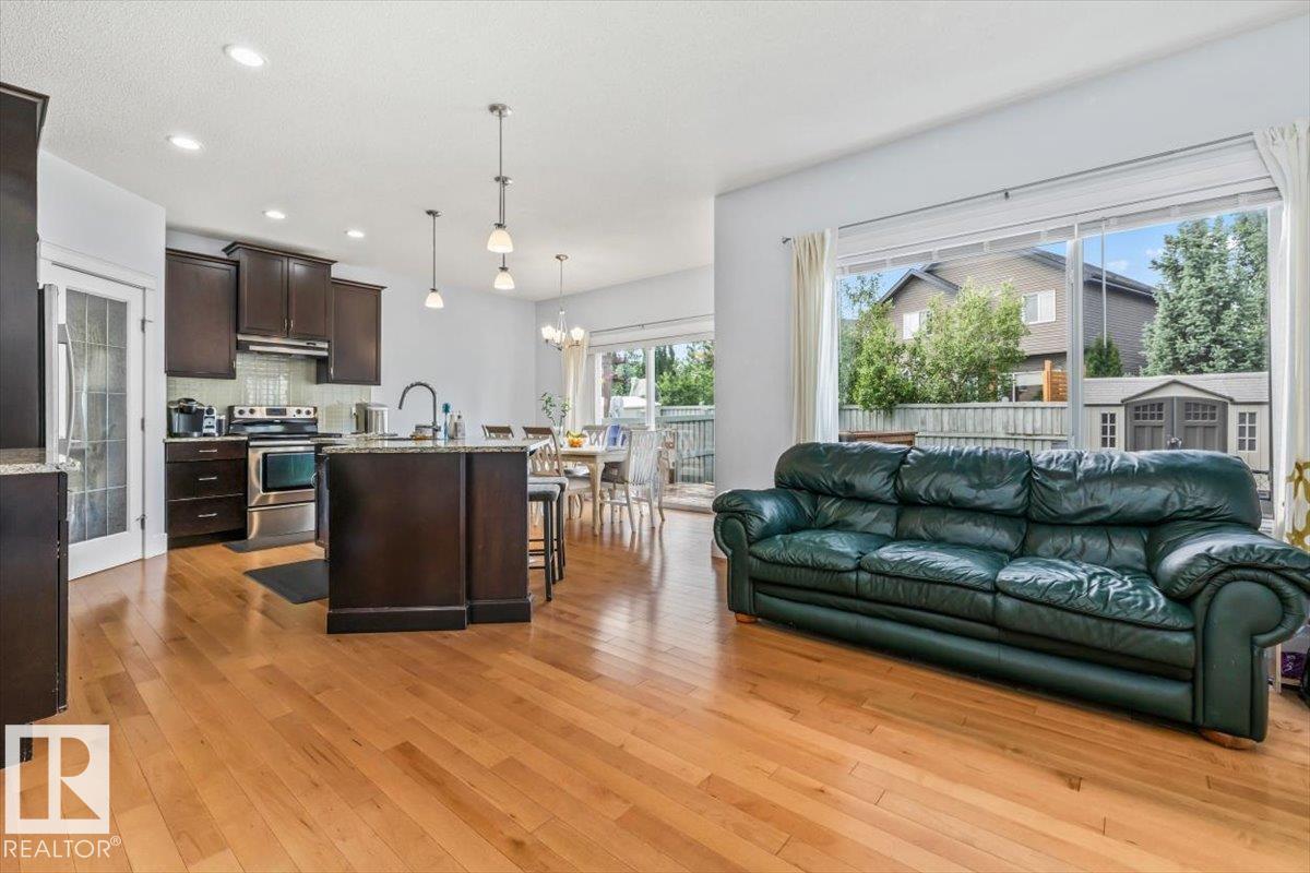 3082 WHITELAW DR NW - 10