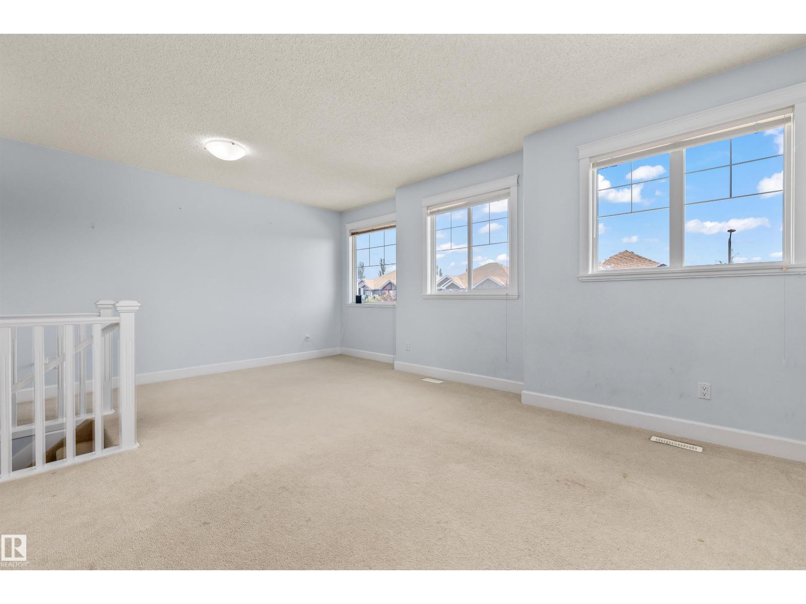 3082 WHITELAW DR NW - 28