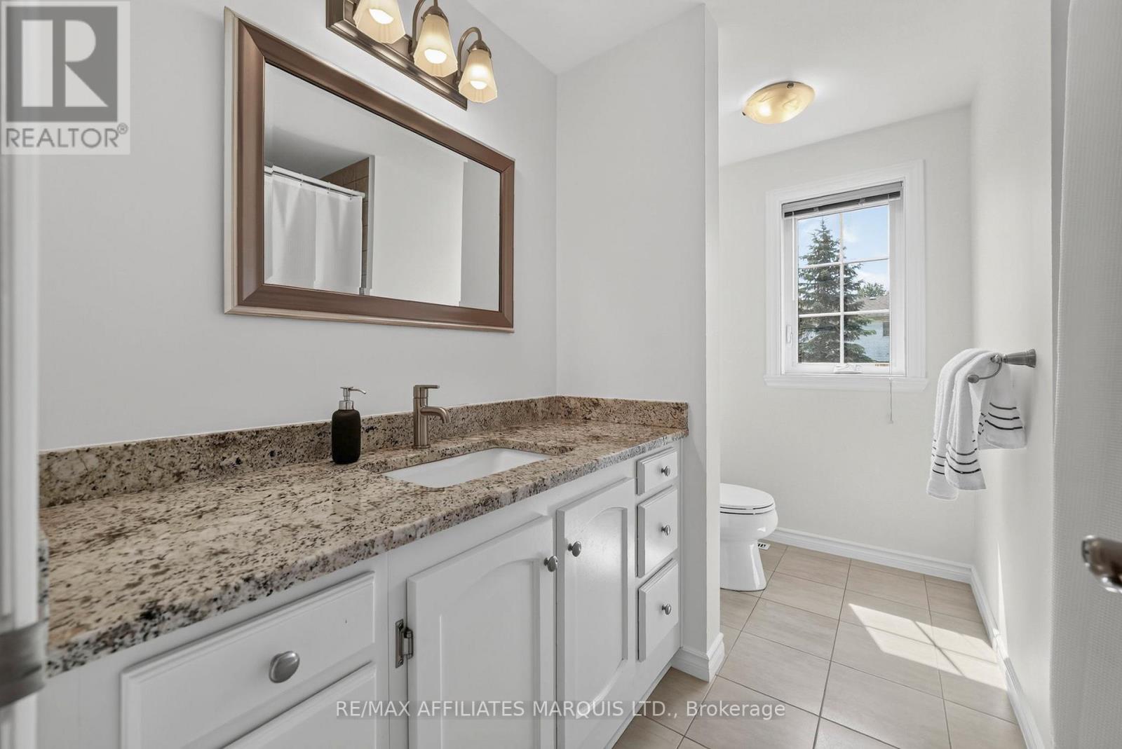 1920 BELVEDERE CRESCENT - Image 31