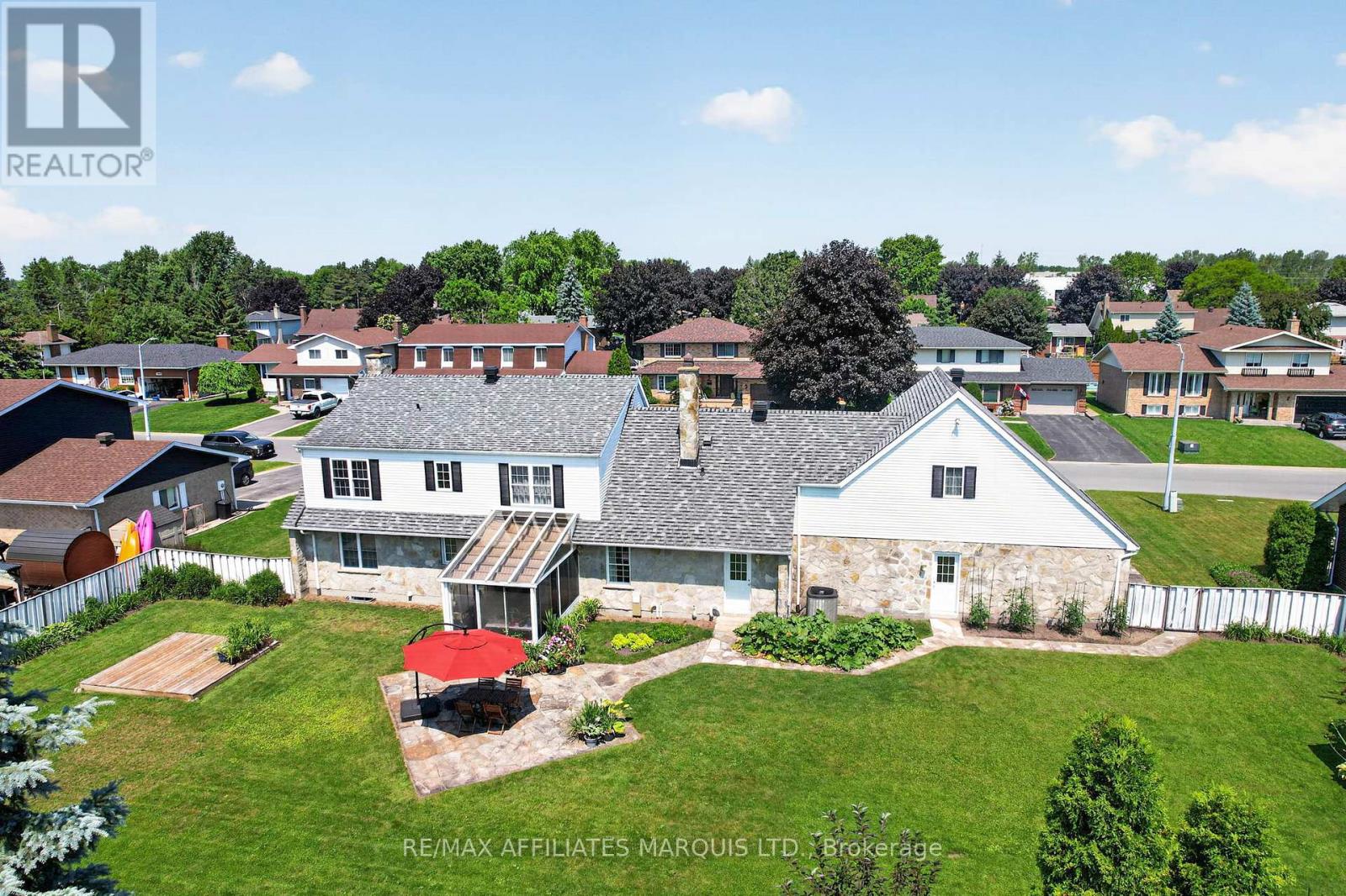 1920 BELVEDERE CRESCENT - Image 40