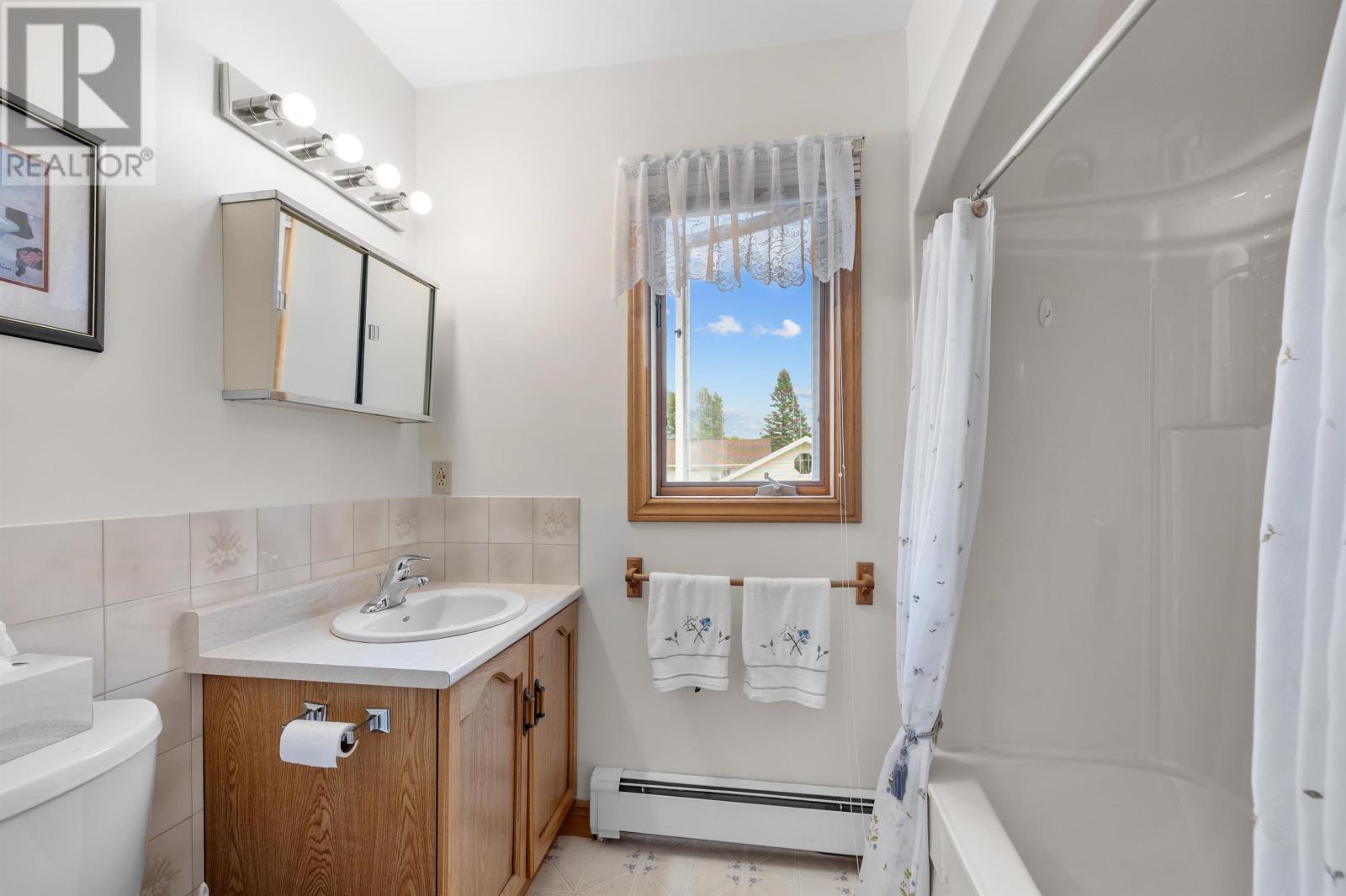 49 Birchwood Heights - 27