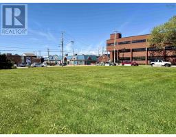 42/44 Havelock Street, Amherst, NS B4H3K1 Photo 17