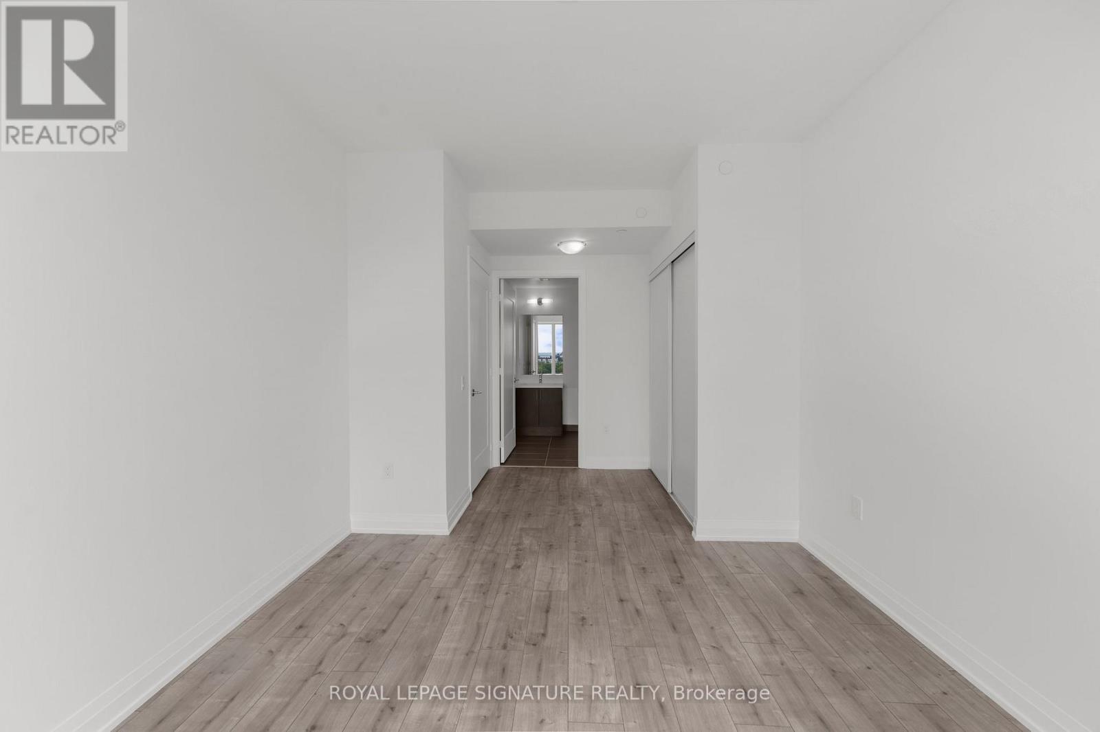 #716 412 SILVER MAPLE ROAD - 9