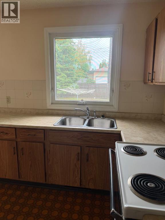 1815 19 Avenue S - photo 5