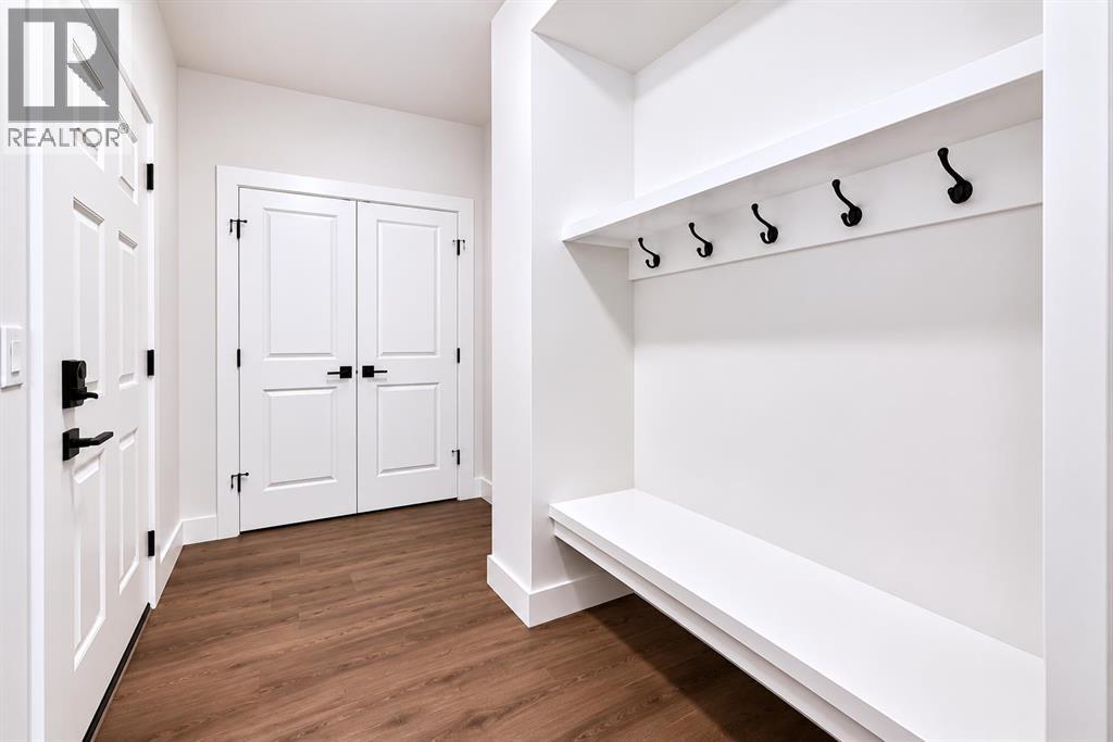 16 Yorkville Landing SW - 16